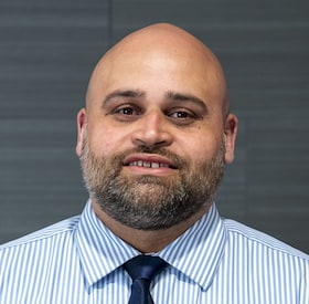 Staff member Benny Burgos from 21533559e63f