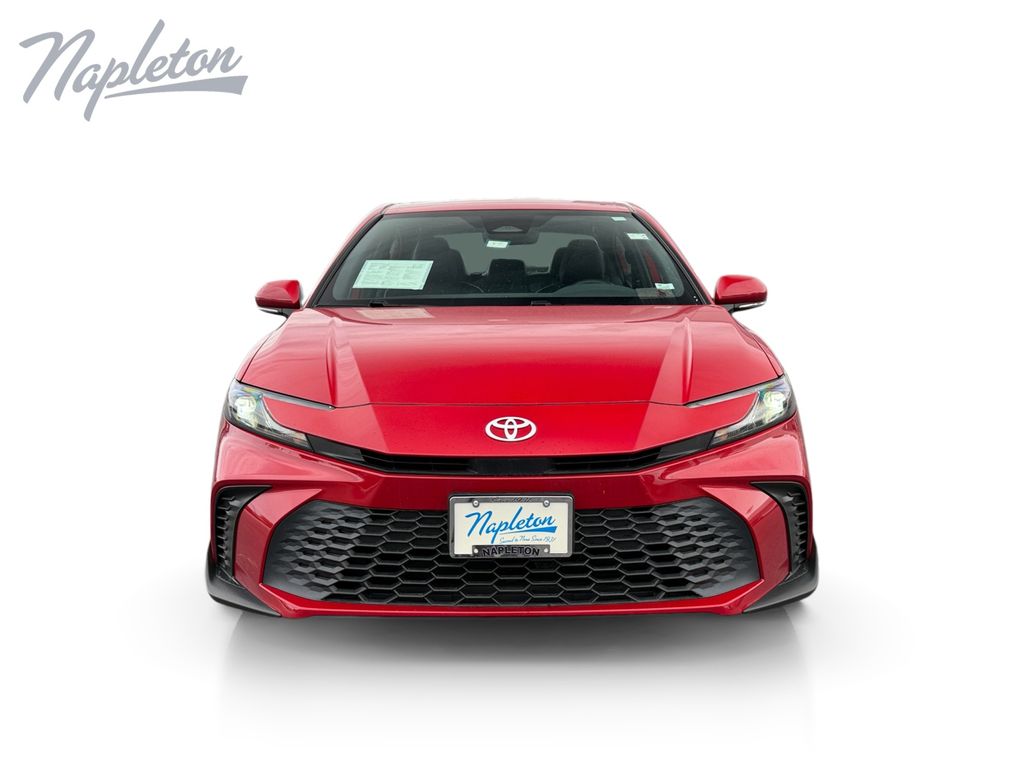 2025 Toyota Camry SE - Photo 9