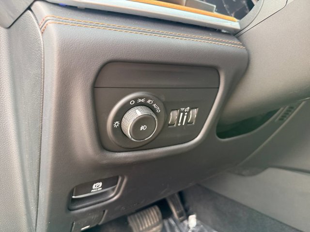 2022 Jeep Grand Cherokee L Summit Reserve - Photo 24