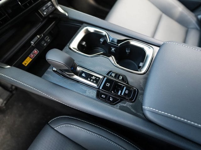2026 Lexus RX 450h+ Premium - Photo 24