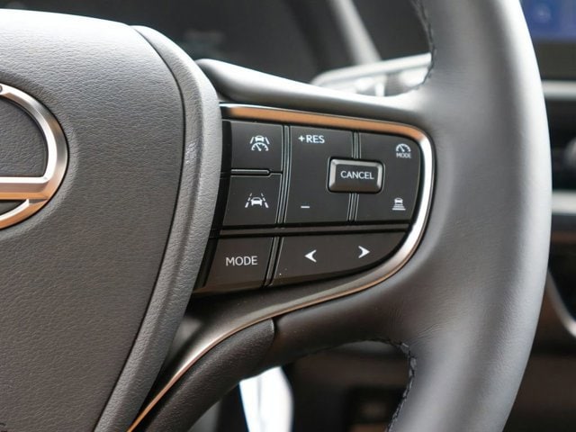 2026 Lexus UX Hybrid 300h Premium - Photo 20