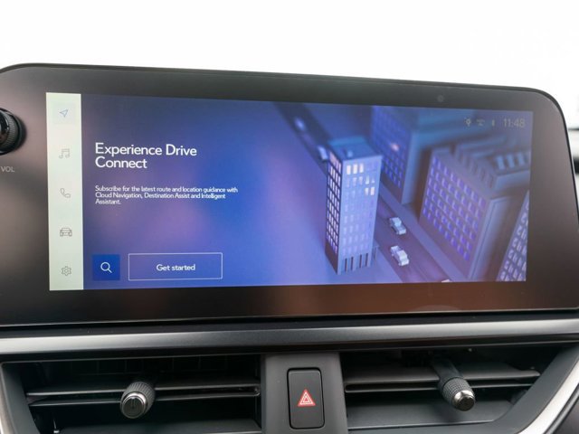 2026 Lexus UX Hybrid 300h Premium - Photo 32