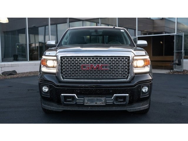 Used 2014 GMC Sierra 1500 Denali Denali with VIN 3GTU2WEJ5EG496898 for sale in Milwaukee, WI