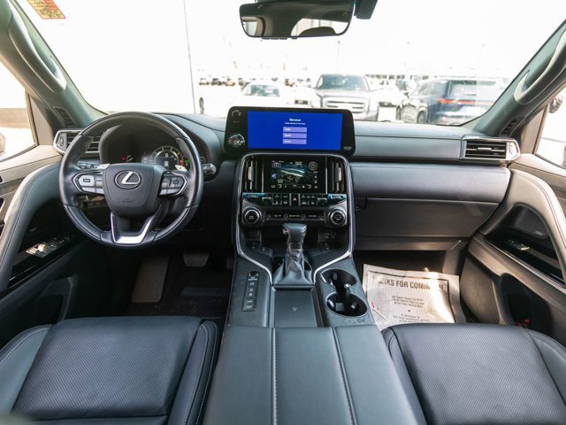 2023 Lexus LX Luxury - Photo 11