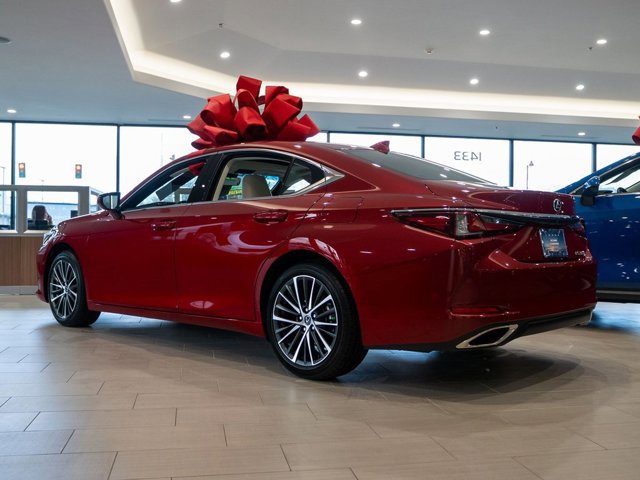 2025 Lexus ES 350 Premium photo 4