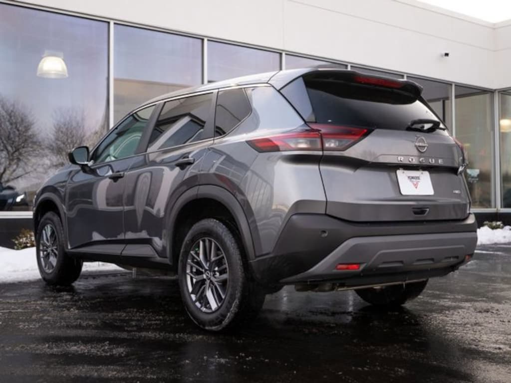 Used 2023 Nissan Rogue S SUV