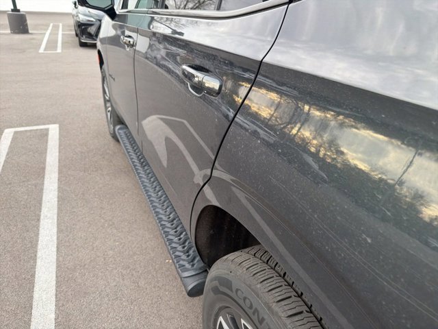 2022 Chevrolet Tahoe Z71 photo 3