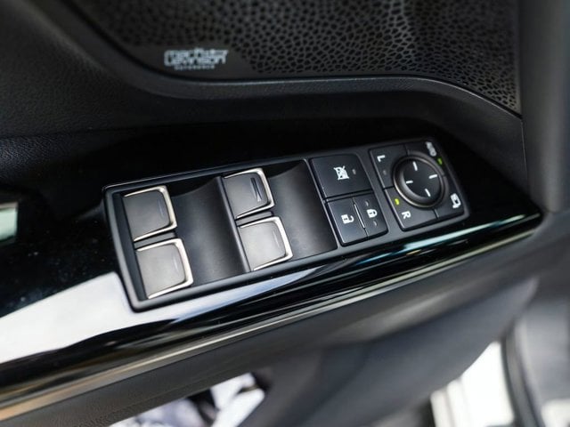 2024 Lexus LX Luxury - Photo 23