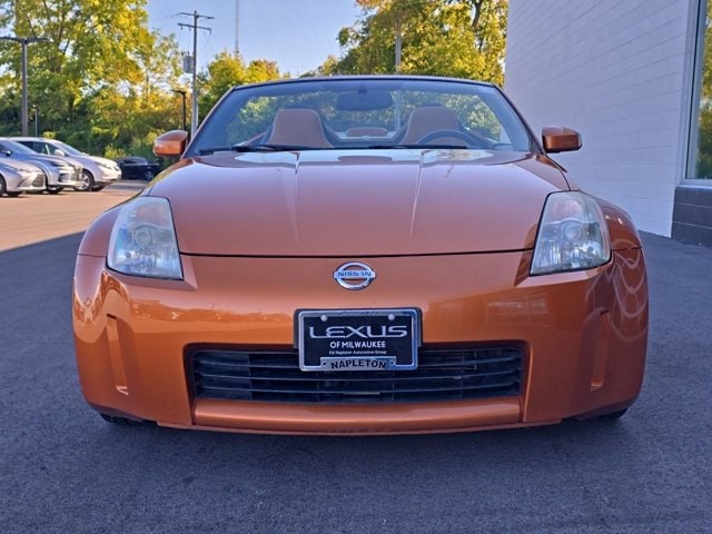 Used 2005 Nissan 350Z Roadster Touring with VIN JN1AZ36AX5M752688 for sale in Glendale, WI
