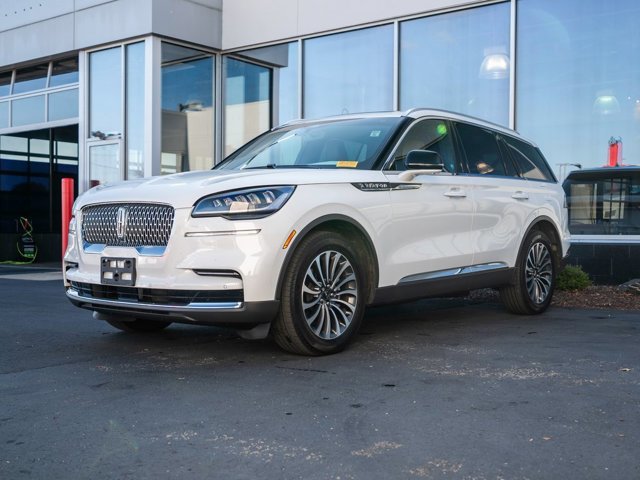 2024 Lincoln Aviator Reserve photo 2
