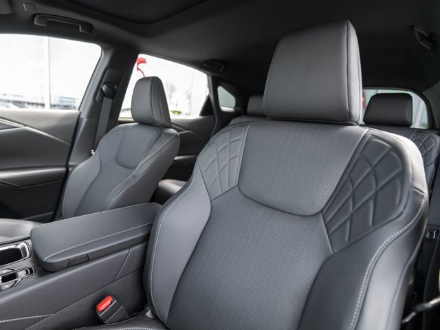 2026 Lexus RX 450h+ Premium - Photo 6