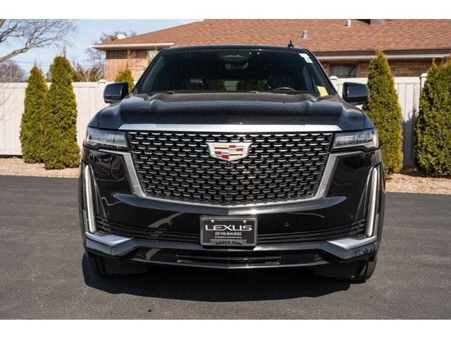Used 2021 Cadillac Escalade Premium Luxury with VIN 1GYS4BKL7MR238164 for sale in Milwaukee, WI