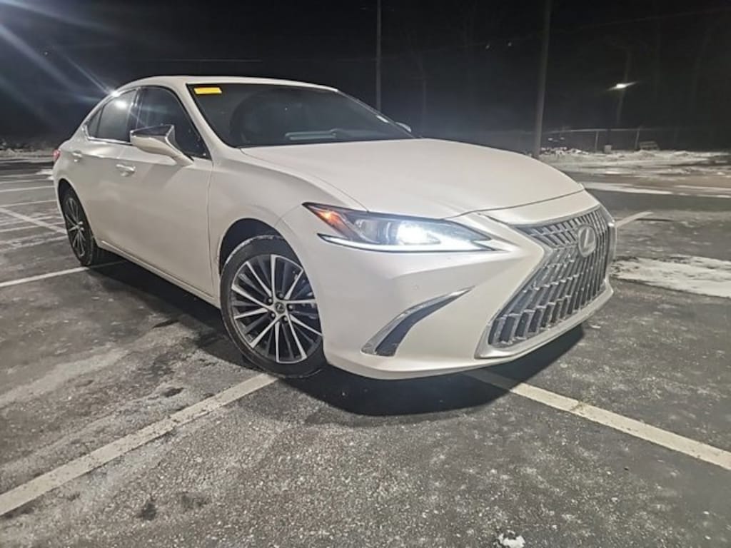 Used 2022 Lexus ES ES 250 Sedan