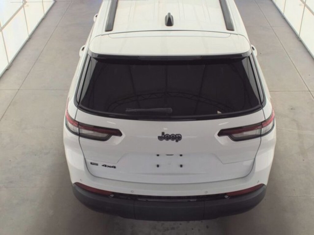 Used 2023 Jeep Grand Cherokee L Altitude SUV