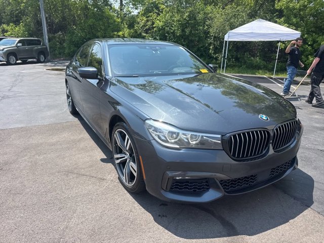 Used 2018 BMW 7 Series 740e with VIN WBA7J2C57JG938470 for sale in Milwaukee, WI