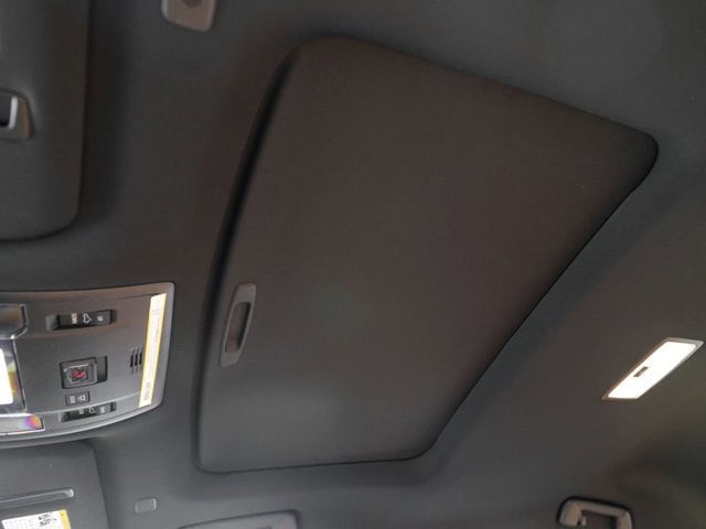 2026 Lexus UX Hybrid 300h Premium - Photo 23