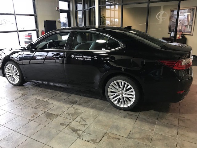 want to run some errands or grab a bite to eat we have a nice selection of loaner cars that you may use