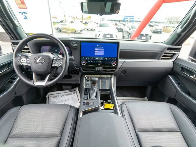 2024 Lexus GX Luxury - Photo 15