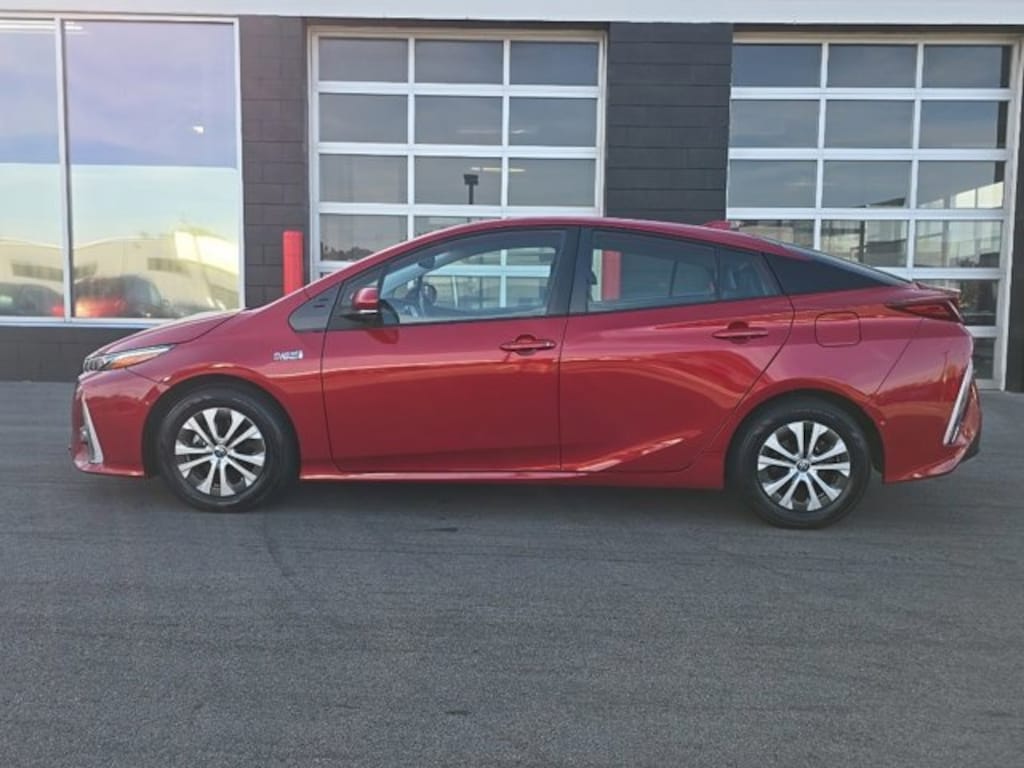 Used 2022 Toyota Prius Prime Limited Hatchback