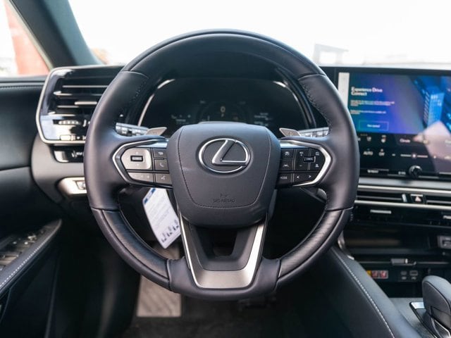 2026 Lexus RX 450h+ Premium - Photo 16