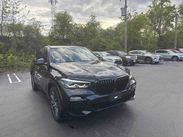 Used 2019 BMW X5 40i with VIN 5UXCR6C58KLL03007 for sale in Milwaukee, WI