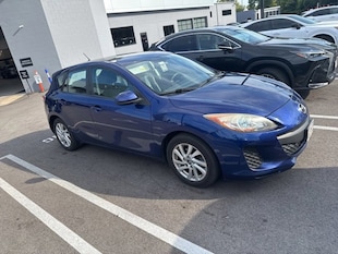2013 Mazda Mazda3 i Grand Touring Hatchback