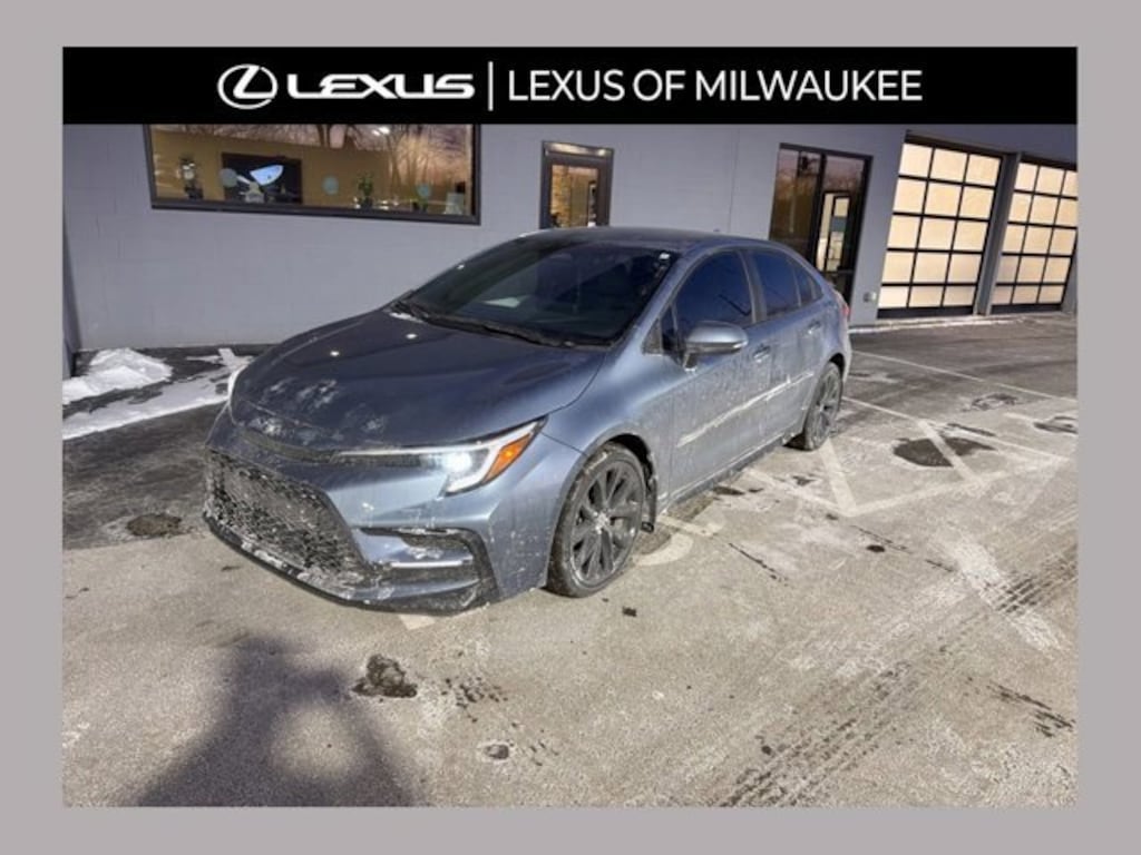 Used 2024 Toyota Corolla SE Sedan