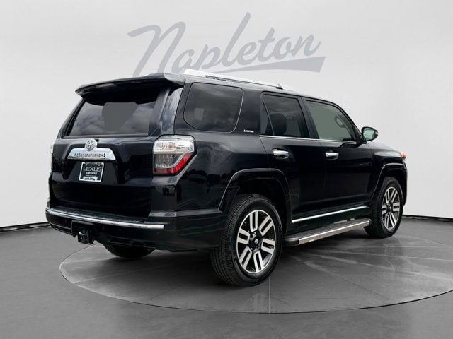 2023 Toyota 4Runner Limited - Photo 8