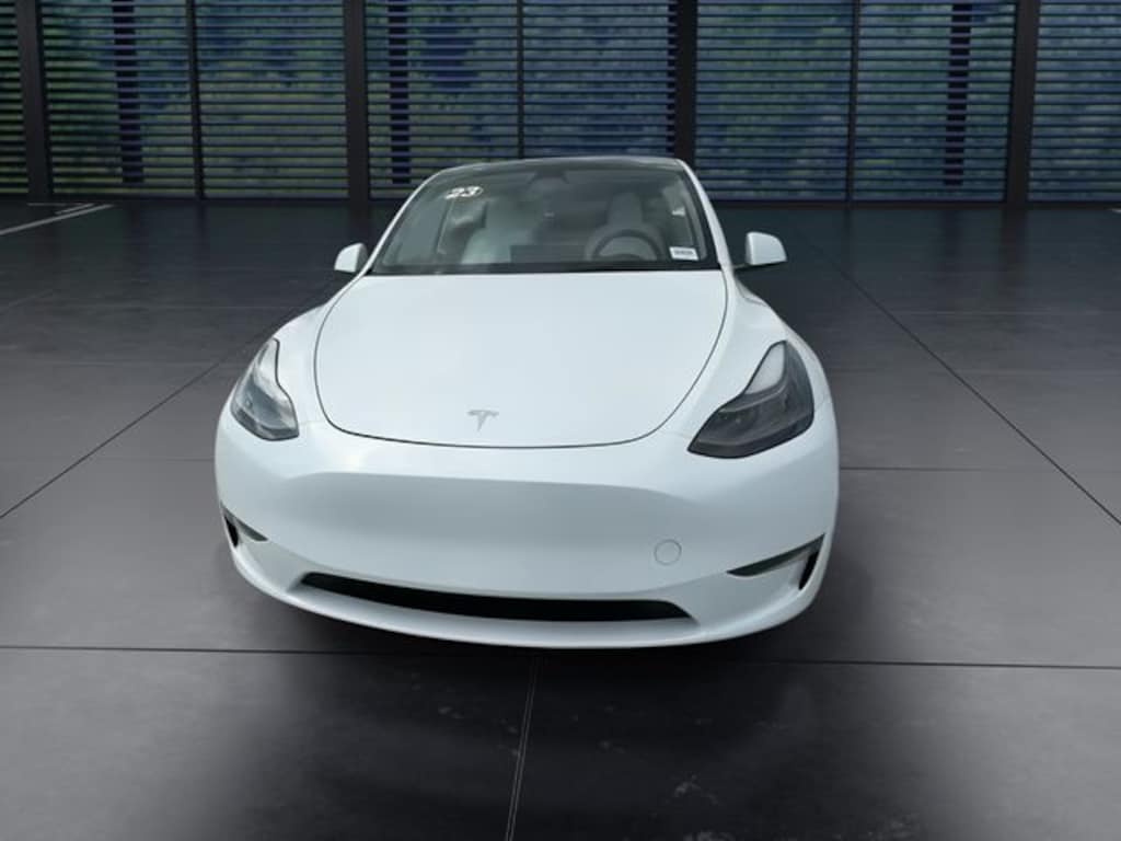 Used 2023 Tesla Model Y Standard Range SUV