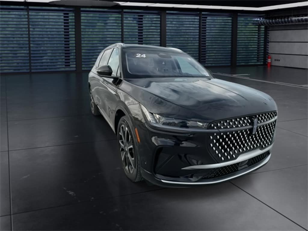 Used 2024 Lincoln Nautilus Reserve SUV