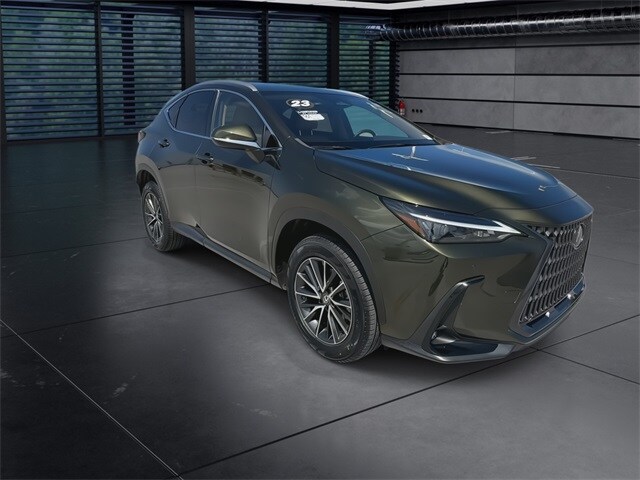 2023 Lexus NX 350 Premium photo 2