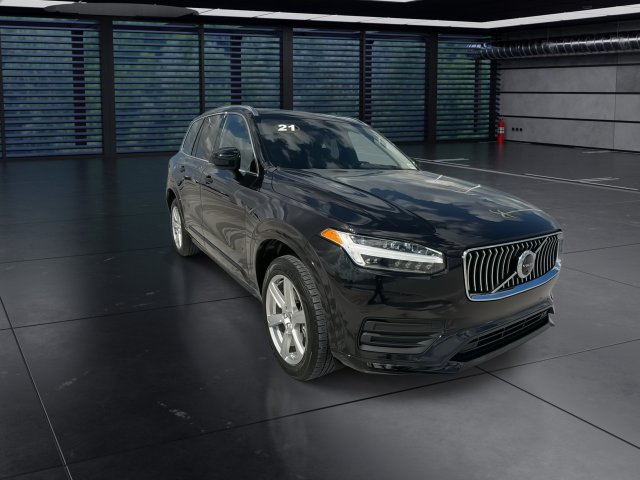 Used 2021 Volvo XC90 T6 Momentum SUV