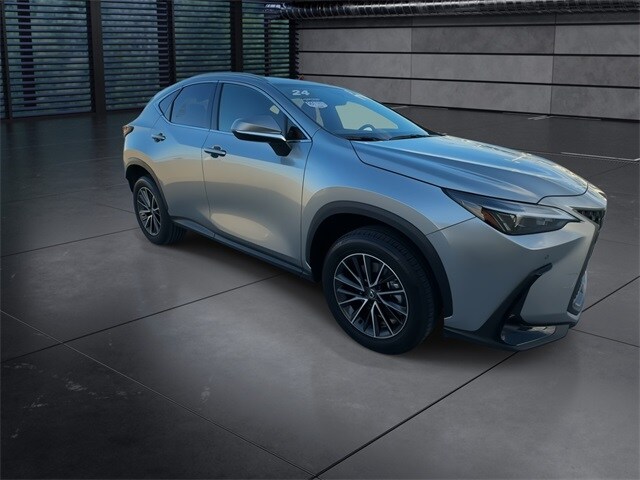 2024 Lexus NX 350h Premium photo 2