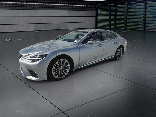 2022 Lexus LS 500 photo 4