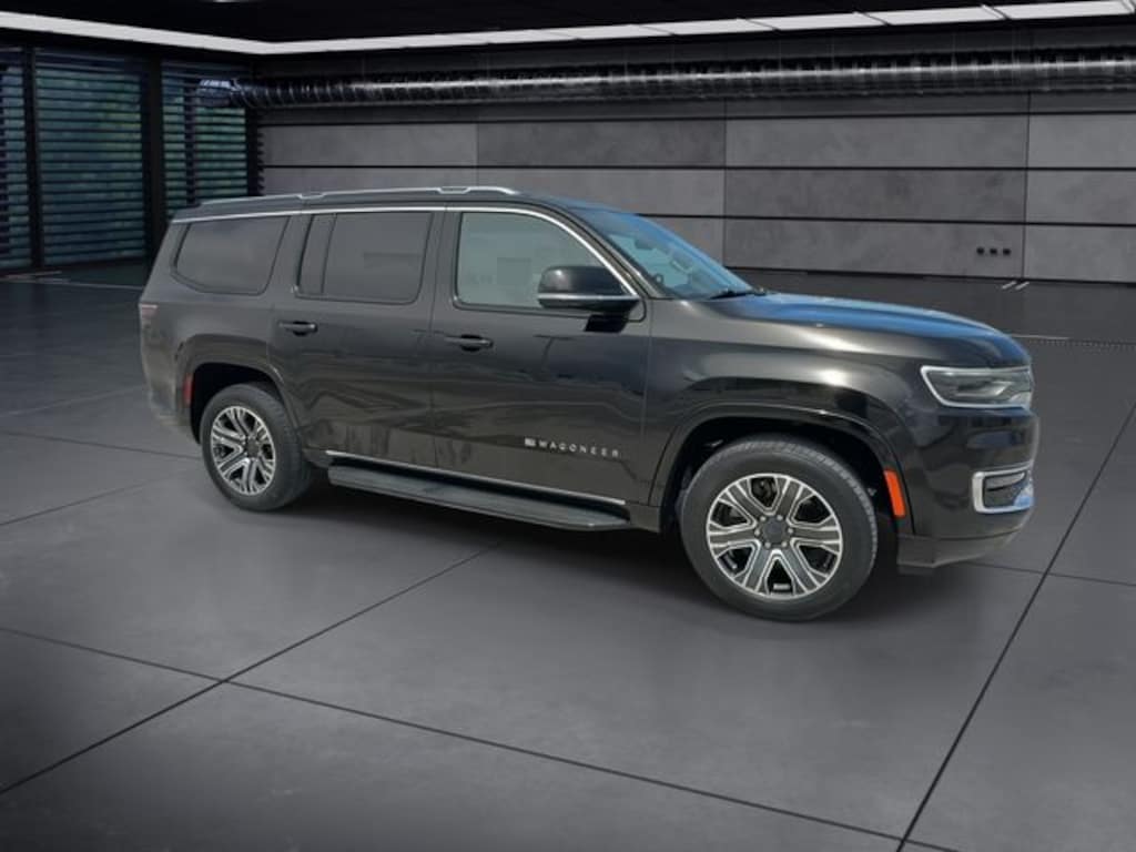 Used 2024 Jeep Wagoneer Series II SUV