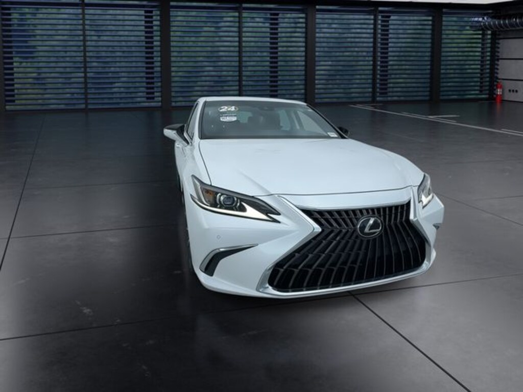 Certified 2024 Lexus ES 300h 300h Sedan