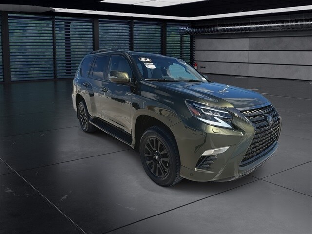 2023 Lexus GX 460 Black Line Special Edition photo 2