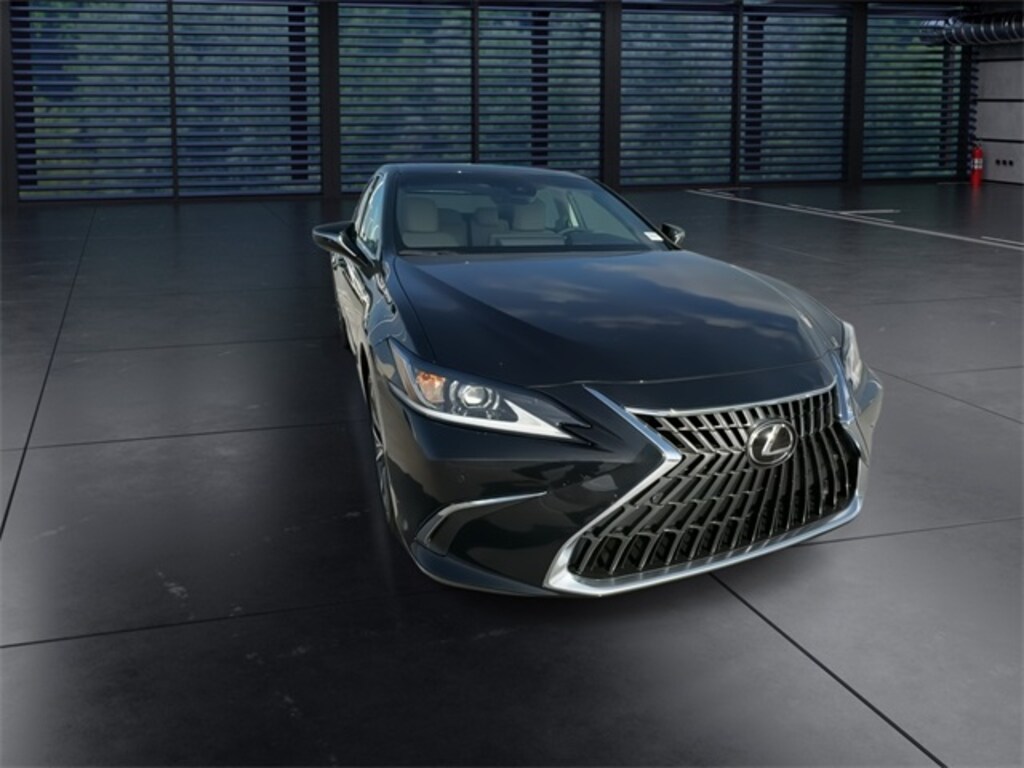 New 2025 Lexus ES 350 Sedan