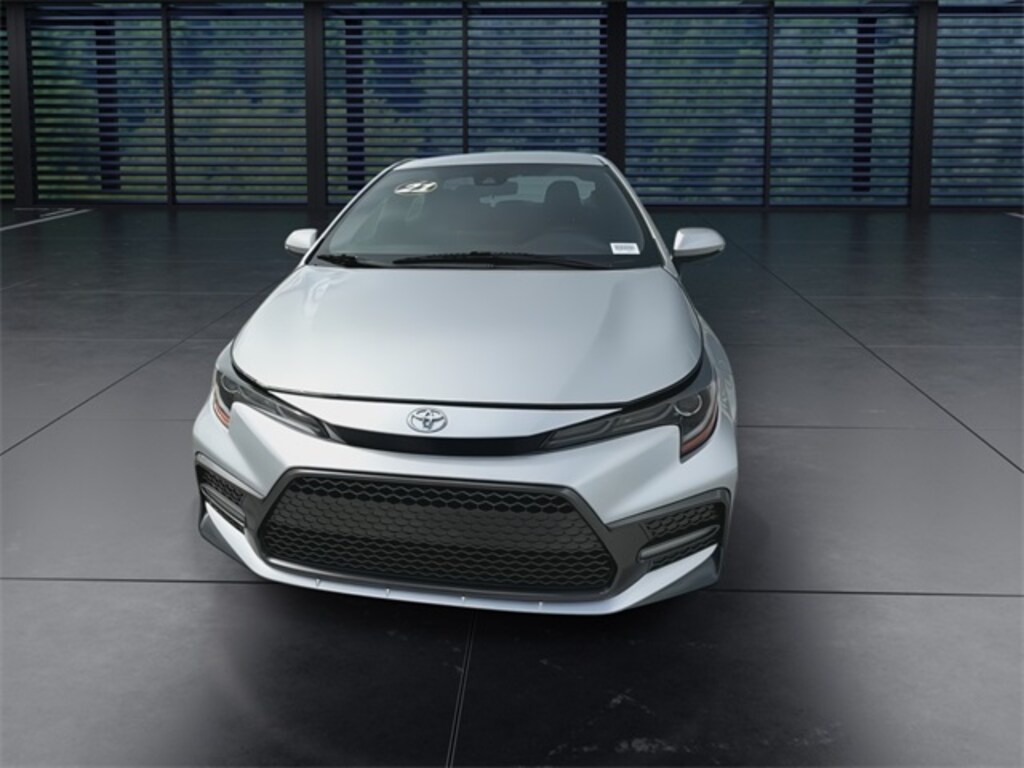 Used 2021 Toyota Corolla SE Sedan