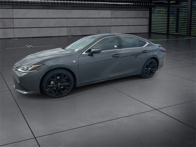 2023 Lexus ES 350 F SPORT photo 4