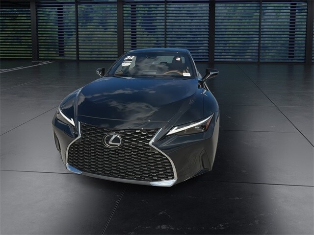 2024 Lexus IS 300 photo 3