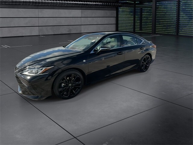 2023 Lexus ES 350 F SPORT photo 4