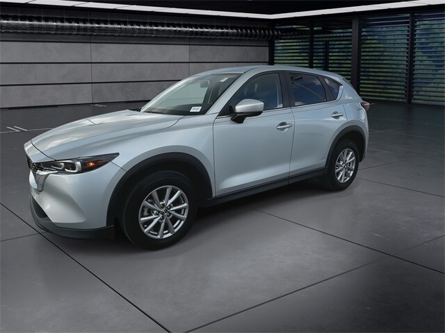 2023 Mazda CX-5 2.5 S Preferred photo 4