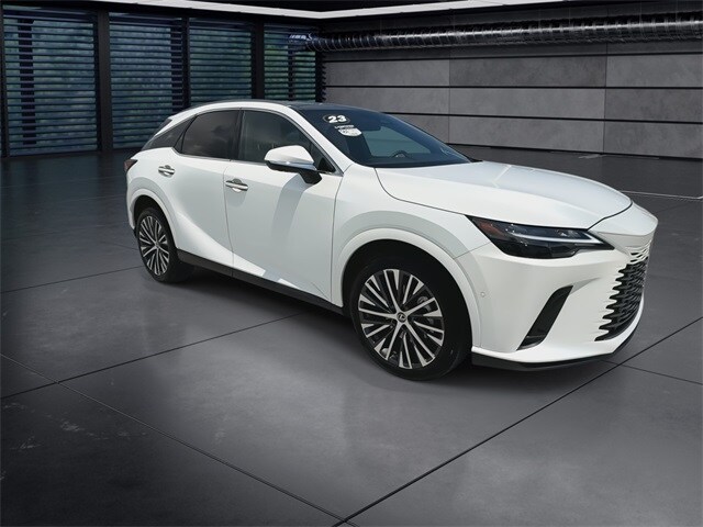 2023 Lexus RX 350 Luxury photo 2