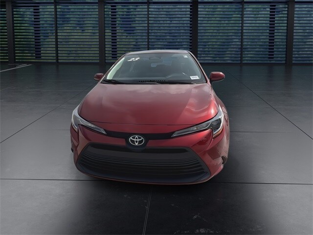 2023 Toyota Corolla LE photo 3