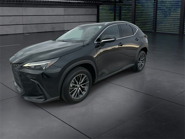 2022 Lexus NX 350 Premium photo 4