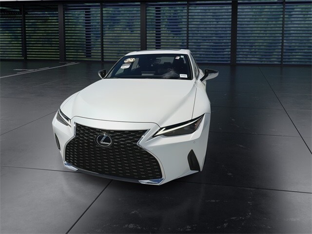 2024 Lexus IS 300 photo 3