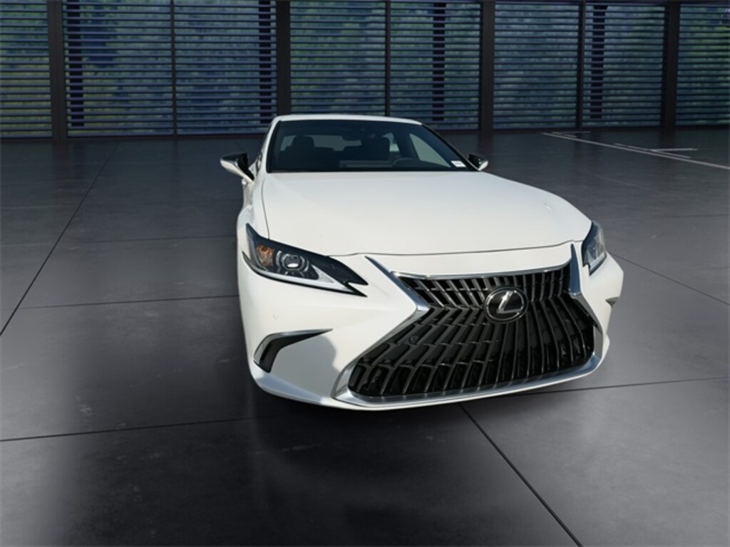 New 2025 Lexus ES 350 Sedan