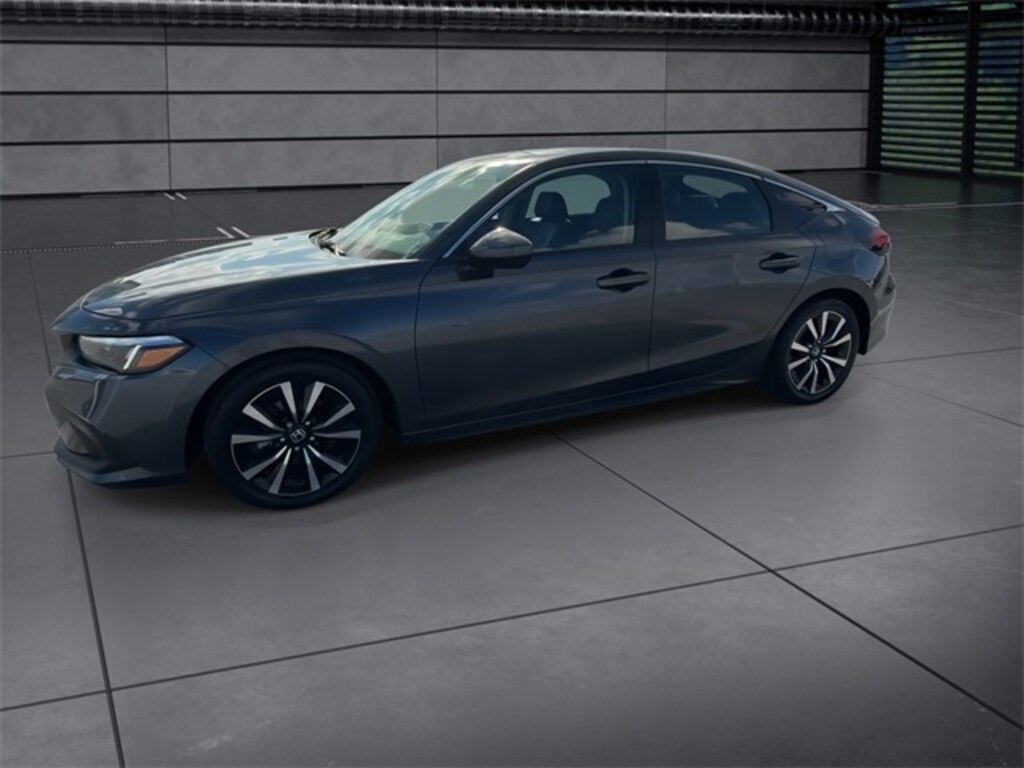 Used 2024 Honda Civic EX-L Hatchback