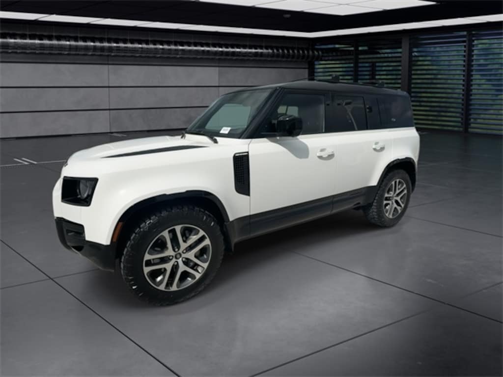 Used 2022 Land Rover Defender X-Dynamic SE SUV